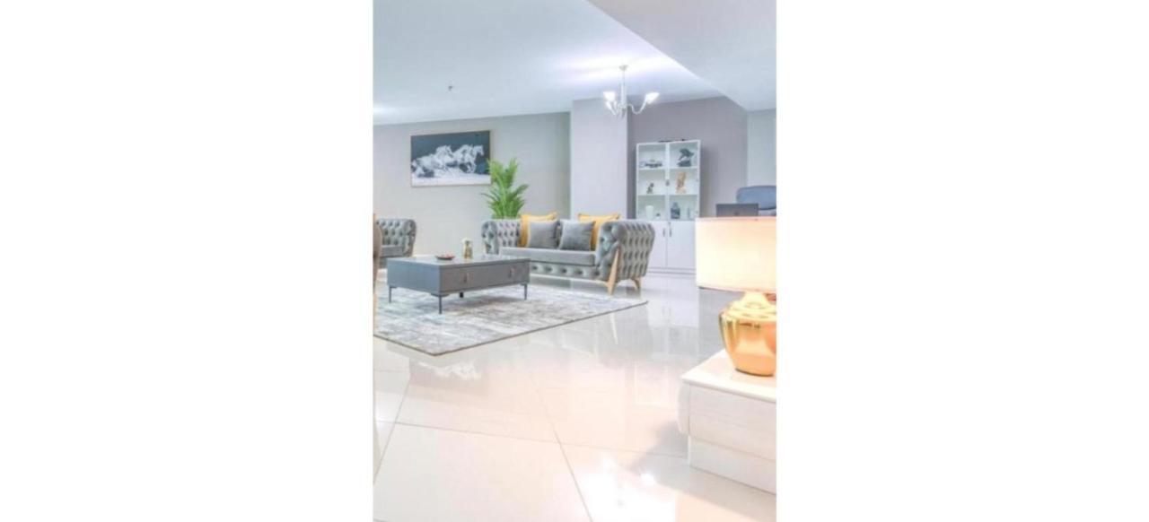 Luxurious 4-Bedroom Duplex Villa Apartment Near Jbr Dubai Luaran gambar